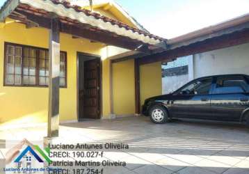 Casa à venda na praia com 2 quartos em caraguatatuba-sp