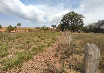 Terreno à venda no sul de minas - munhoz mg com 2.000m² r$ 80.000,00