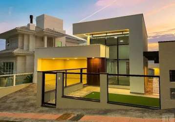 Casa com 3 quartos e 3 banheiros à venda, 174 m² por r$ 1.790.000