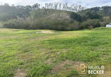 Terreno plano para venda no condomínio village parahybuna