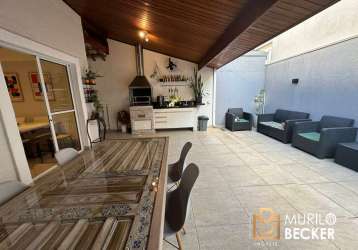 Casa com 3 quartos á venda - condomínio residence club- vila branca