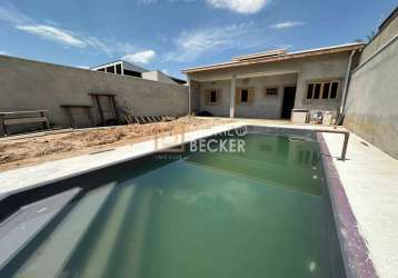 Casa para venda com 2 quartos e piscina no birro vila branca em jacareí