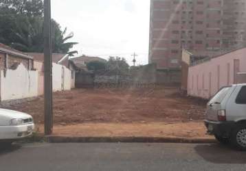 Terreno à venda na rua itália, 907, centro, araraquara por r$ 1.200.000