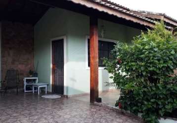 Casa com 3 quartos à venda na rua colombo americano dos santos, 690, vila erminda, peruíbe, 150 m2 por r$ 580.000