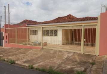 Casa com 3 quartos à venda na rua manoel rodrigues jacob, 1350, jardim santa angelina, araraquara, 156 m2 por r$ 690.000