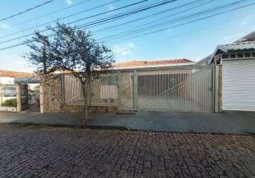 Casa com 3 quartos para alugar na avenida prudente de moraes, 191, centro, araraquara, 163 m2 por r$ 2.800