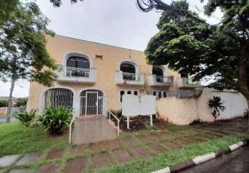 Casa comercial com 10 salas para alugar na rua josé marques pinheiro filho, 240, vila harmonia, araraquara, 352 m2 por r$ 4.500