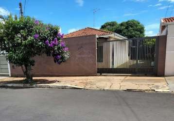 Casa com 2 quartos à venda na avenida pedro galeazi, 230, vila sedenho, araraquara, 186 m2 por r$ 480.000