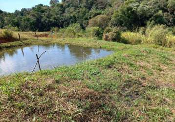 Terreno à venda com mina d'água na cidade de camanducaia m.g.