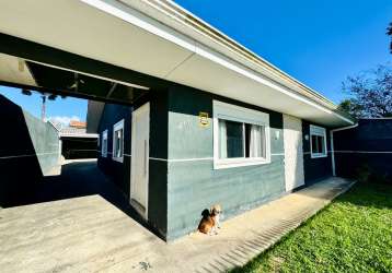 Linda casa para família em amplo terreno