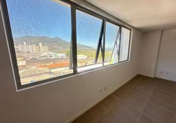 Sala comercial à venda na rua josé brognoli, 117, saco dos limões, florianópolis por r$ 385.000