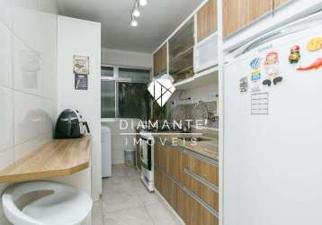 Apartamento com 3 quartos para alugar na rua doutor campos velho, --, cristal, porto alegre por r$ 1.950