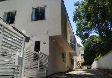 Asset imóveis vende casa triplex com 4 quartos (2suítes), 210m², por r$ 1.290.000 - são francisco - niterói/rj