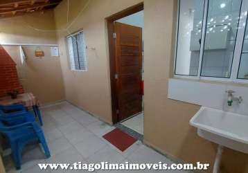 Casa em condomínio para locação em caraguatatuba, massaguaçu, 1 dormitório, 1 banheiro, 1 vaga