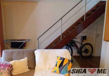 Vende-se duplex de 2 dorm. em moema com 66m2 de área útil