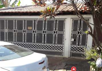 Casa à venda com 3 dormitórios no bairro jóquei clube