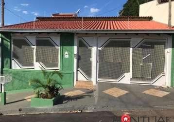 Casa para venda no bairro costa e silva em marilia/sp