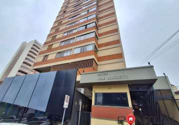 Apartamento para locação no centro de marília-sp: 2 quartos, 2 salas, 1 banheiro, 1 vaga de garagem. aproveite!