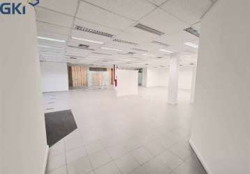 Excelente imóvel comercial, 871m2, 15 vagas de garagem