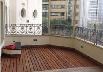 Apartamento alto padrão - 335 m² - 4 dormitórios - 4 suítes - 5 vagas