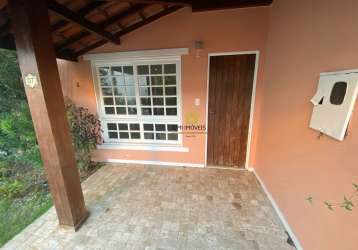 Excelente casa 123 m² 3/4 suite varanda 2 garagens itapoã