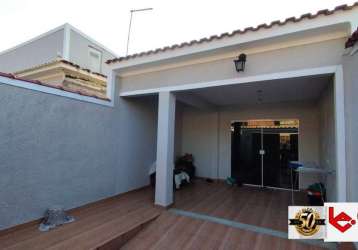 Casa com 1 quarto com rgi em santa cruz- rj