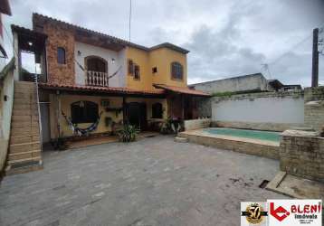 02 casas com piscina em vila residencial em santa cruz - rj