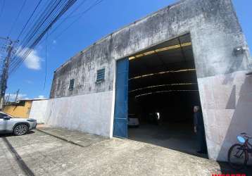 Alugo galpão: bairro sapiranga,  galpão com 550m² rua asfaltada, nascente, escritório