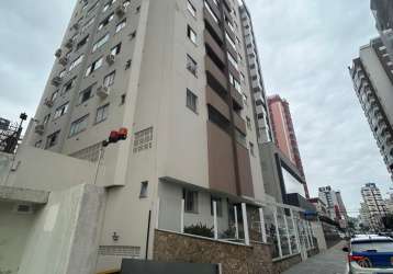 Excelente apartamento a venda no bairro campinas em são josé