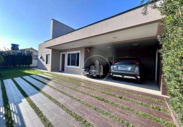 Casa com 3 dormitórios à venda, 240 m² por r$ 1.450.000,00 - centro - palhoça/sc