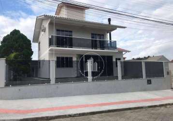 Casa com 3 dormitórios à venda, 244 m² por r$ 945.000,00 - caminho novo - palhoça/sc