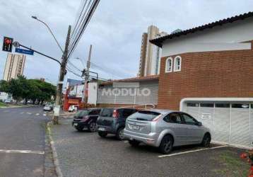 Casa comercial para locação no centro