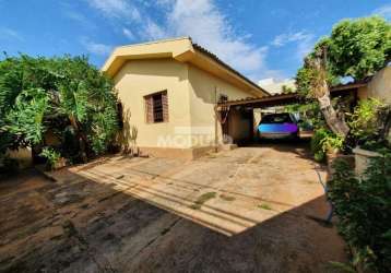 Casa residencial à venda, 3 quartos, 2 vagas, saraiva - uberlândia/mg