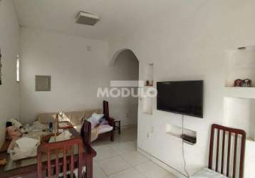 Casa comercial / residencial à venda, 5 quartos, 2 suítes, 3 vagas, granada - uberlândia/mg