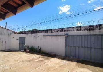 Casa residencial à venda, 2 quartos, 1 suíte, 5 vagas, granada - uberlândia/mg