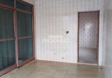 Casa residencial à venda, 3 quartos, 1 suíte, 2 vagas, martins - uberlândia/mg