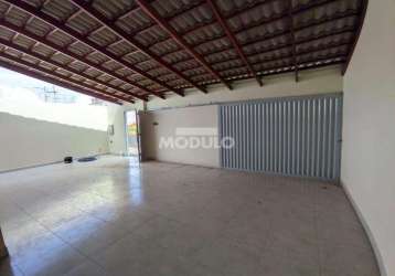 Casa residencial à venda, 3 quartos, 2 suítes, 3 vagas, santa rosa - uberlândia/mg