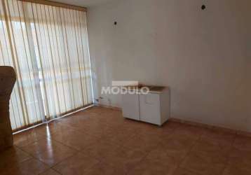 Casa residencial à venda, 3 quartos, 2 suítes, centro - uberlândia/mg