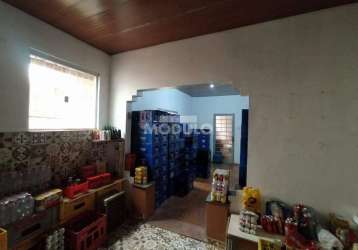 Casa comercial / residencial à venda, 3 quartos, 1 suíte, 1 vaga, martins - uberlândia/mg