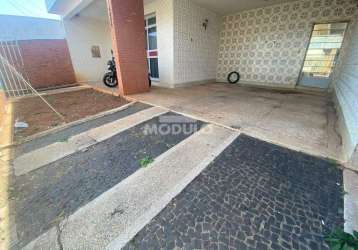 Casa residencial à venda, 3 quartos, 1 suíte, 3 vagas, osvaldo rezende - uberlândia/mg