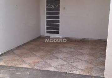 Casa residencial para locação, bairro custódio pereira