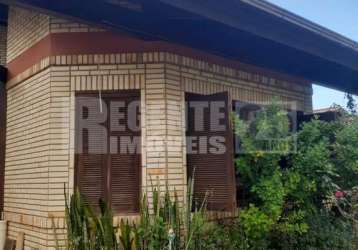 Casa à venda no bairro jurerê em florianópolis