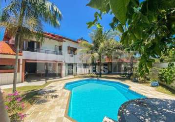 Casa à venda no bairro córrego grande em florianópolis