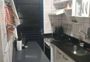 Vende-se casa em condomínio residencial castanheira