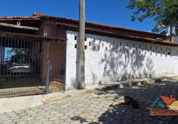 Casa com 3 dormitórios à venda, 250 m² por r$ 550.000 - santa edwiges - paraibuna/sp