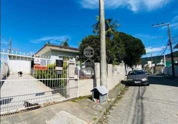 Casa com 4 quartos à venda na rua agenor josé soares, 91, pedra branca, palhoça, 170 m2 por r$ 480.000