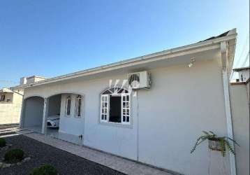 Casa com 3 quartos à venda na rua frei henrique de coimbra, 270, barra do aririú, palhoça, 143 m2 por r$ 689.000