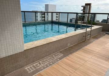 Studio compacto e sofisticado com vista mar – barra premium