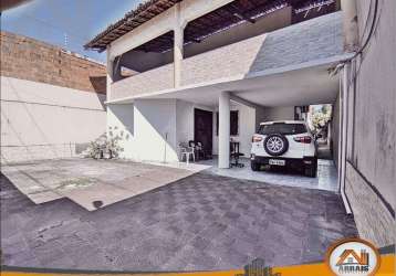 Vendo excelente casa  no castelão