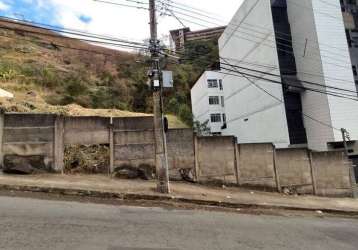 Terreno com 784 metros quadrados, no cascatinha - juiz de fora - mg